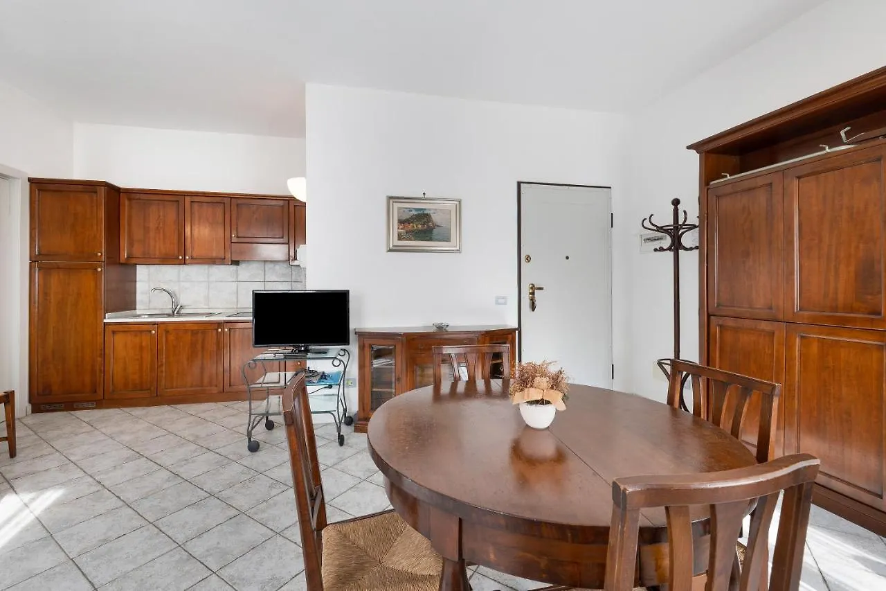 12 Mehari Apartment Varigotti